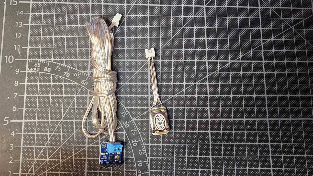 Amplifier with the speaker cable, and the transducer